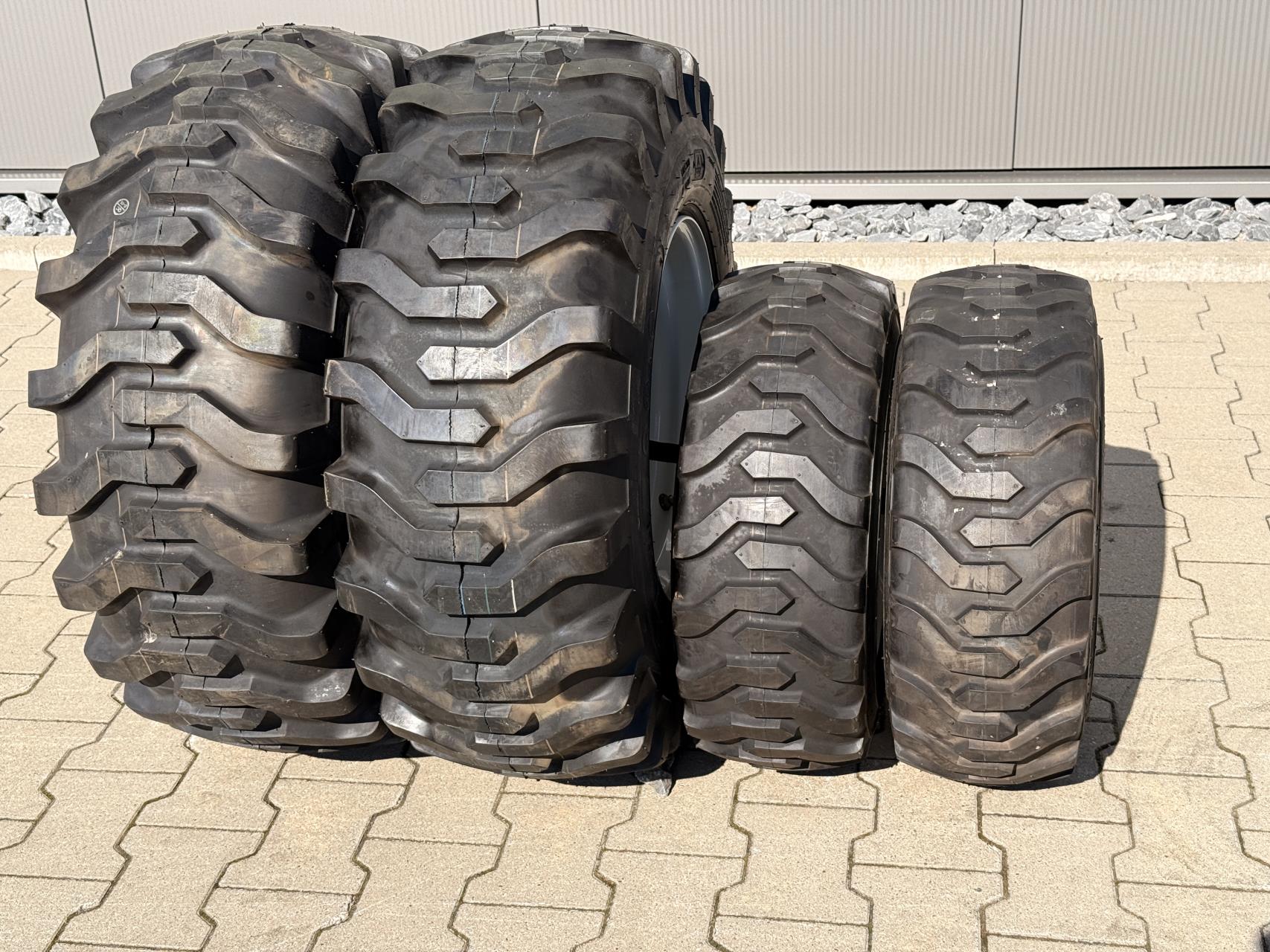 Industriebereifung VR 23 x 8,5 - 12, HR 12 - 16,5 6PR